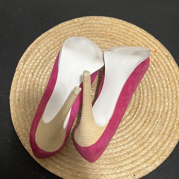BCBGeneration Hi Barbie Pink Leather Suede Platform Pump Heel Size 8.5 - Picture 15 of 15